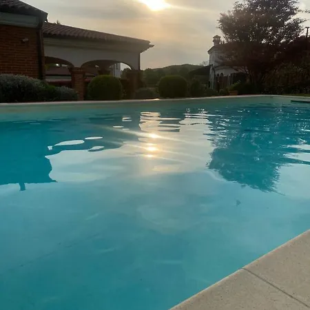 Casa Con Piscina Privata E Campo Da Tennis Appartement